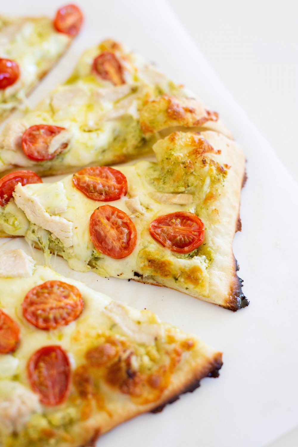 pesto and goat cheese pizza