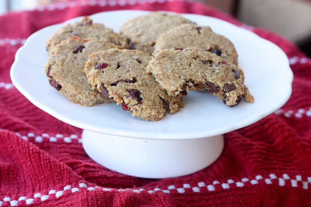 almond cranberry cookies