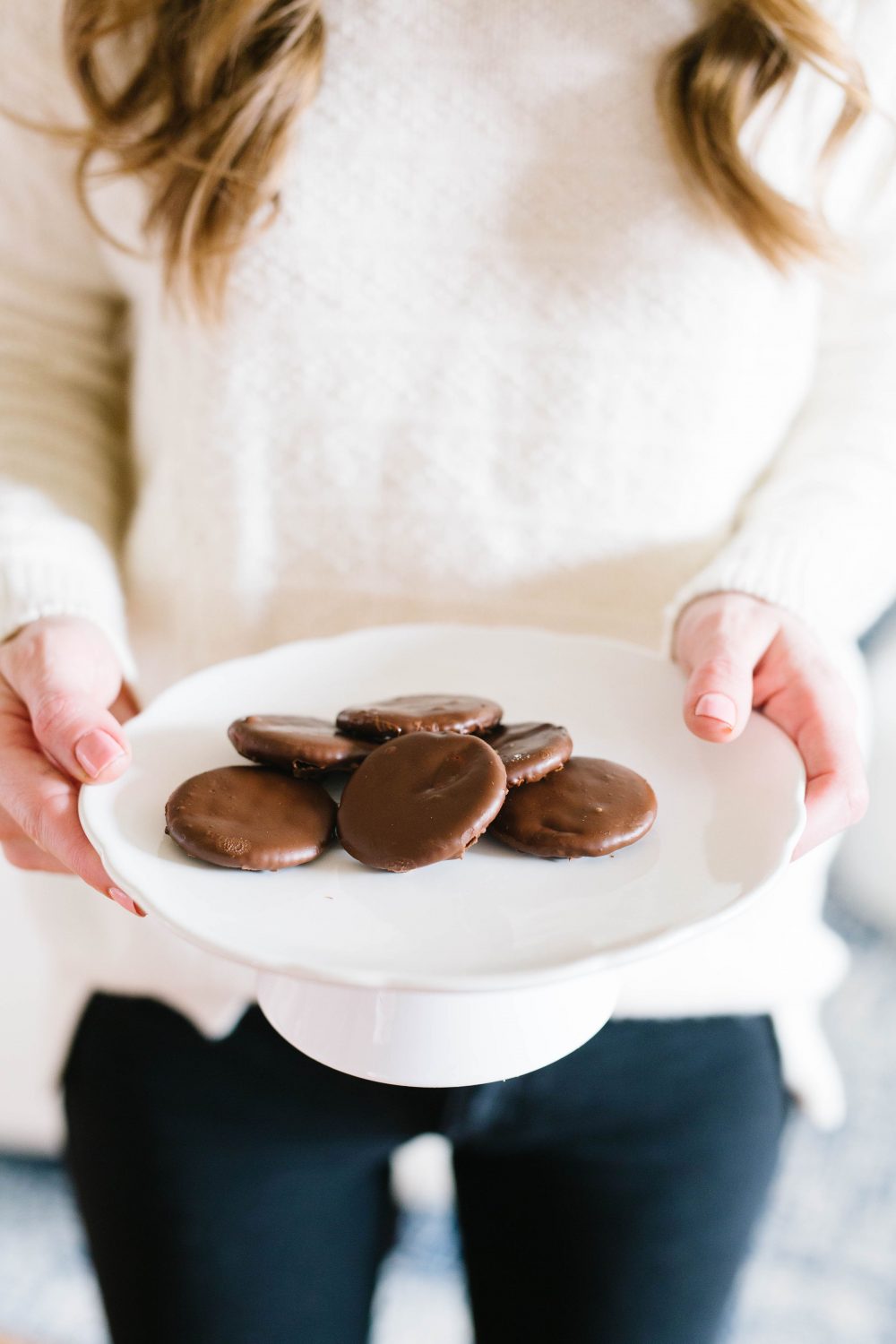 Delicate Mint Thins Recipe -  Recipes