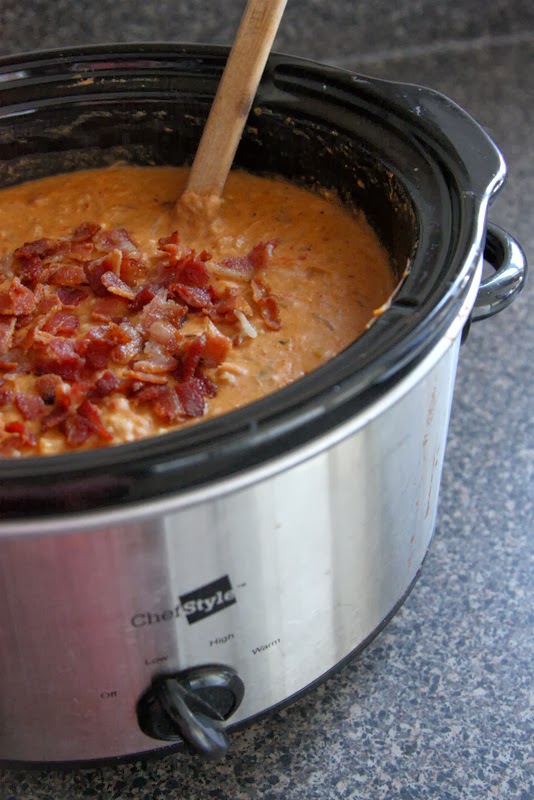 Slow Cooker Jalapeno Popper Chicken - The Magical Slow Cooker