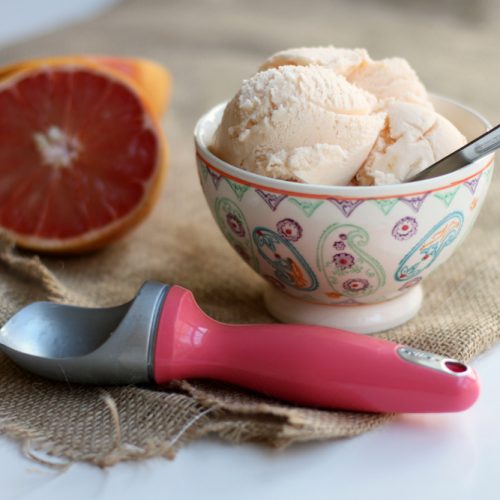 https://everyday-reading.com/wp-content/uploads/2015/02/EasyGrapefruitSherbet-500x500.jpg