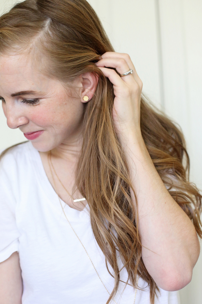 Gold Stud Earrings: The Best Affordable Options - Everyday Reading