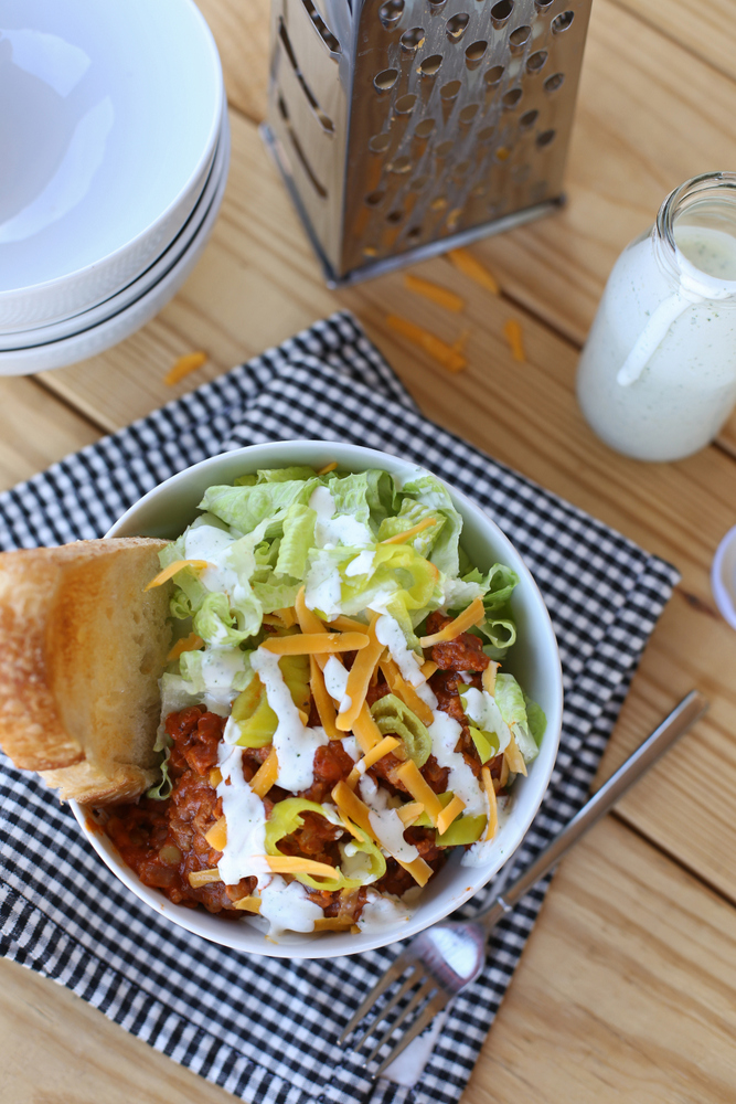 Sloppy Joe Salad Bowls - Everyday Reading