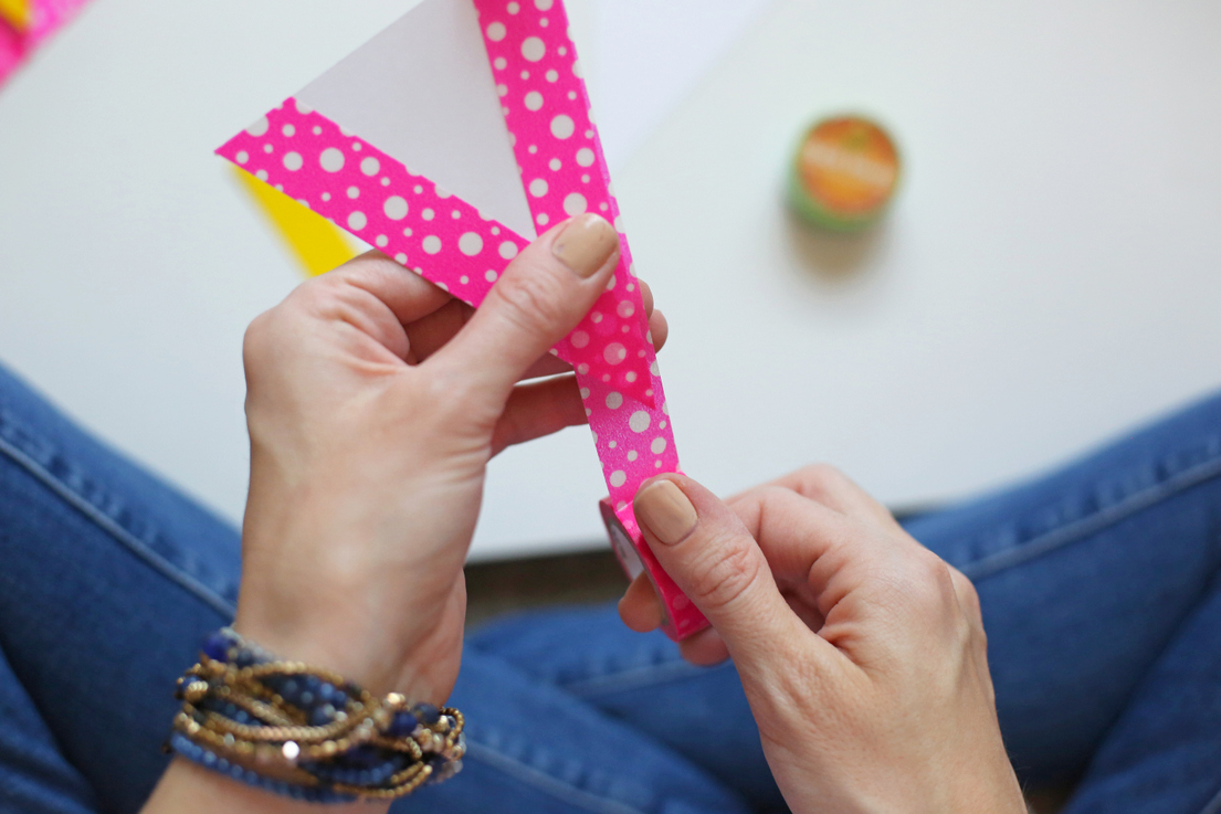 A cute and easy way to track the books your child reads this year! book tracking banner