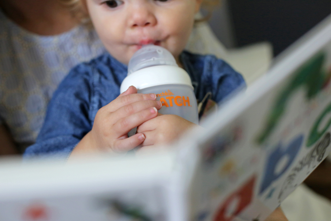 The BEST bottle - so easy to switch back and forth between nursing and bottle feeding The BEST bottle - so easy to switch back and forth between nursing and bottle feeding
