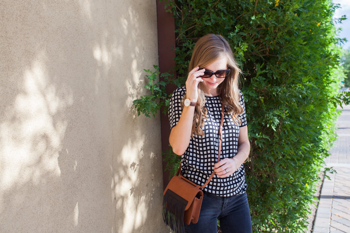 Make Your Own Maternity Jeans (Tutorial) - Everyday Reading