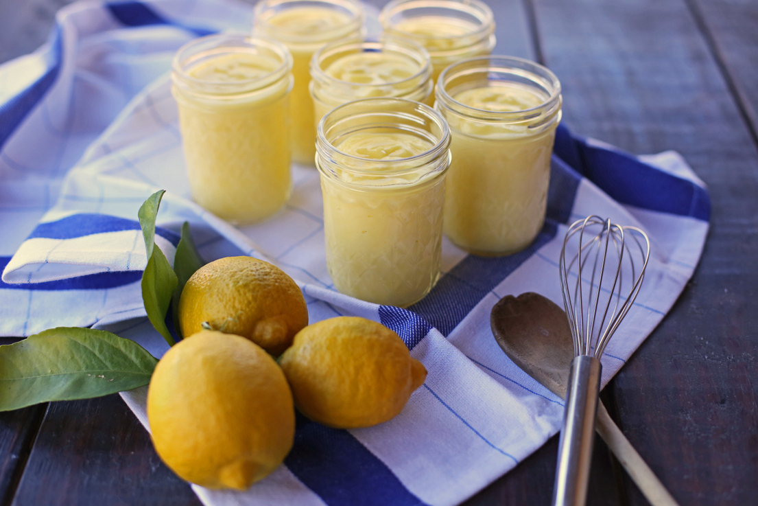 Only four ingredients and it makes the perfect neighbor gift! lemon curd uses