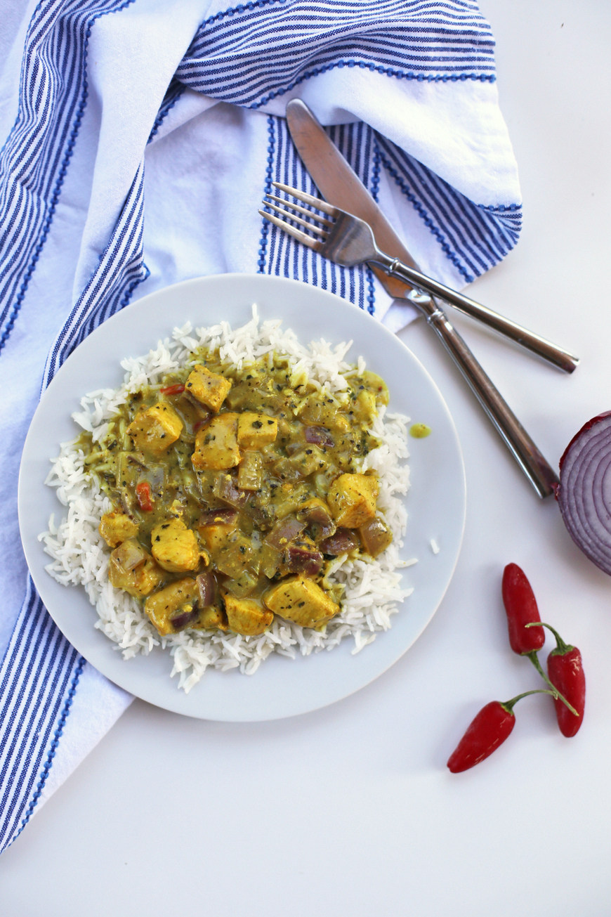 basil coconut chicken curry