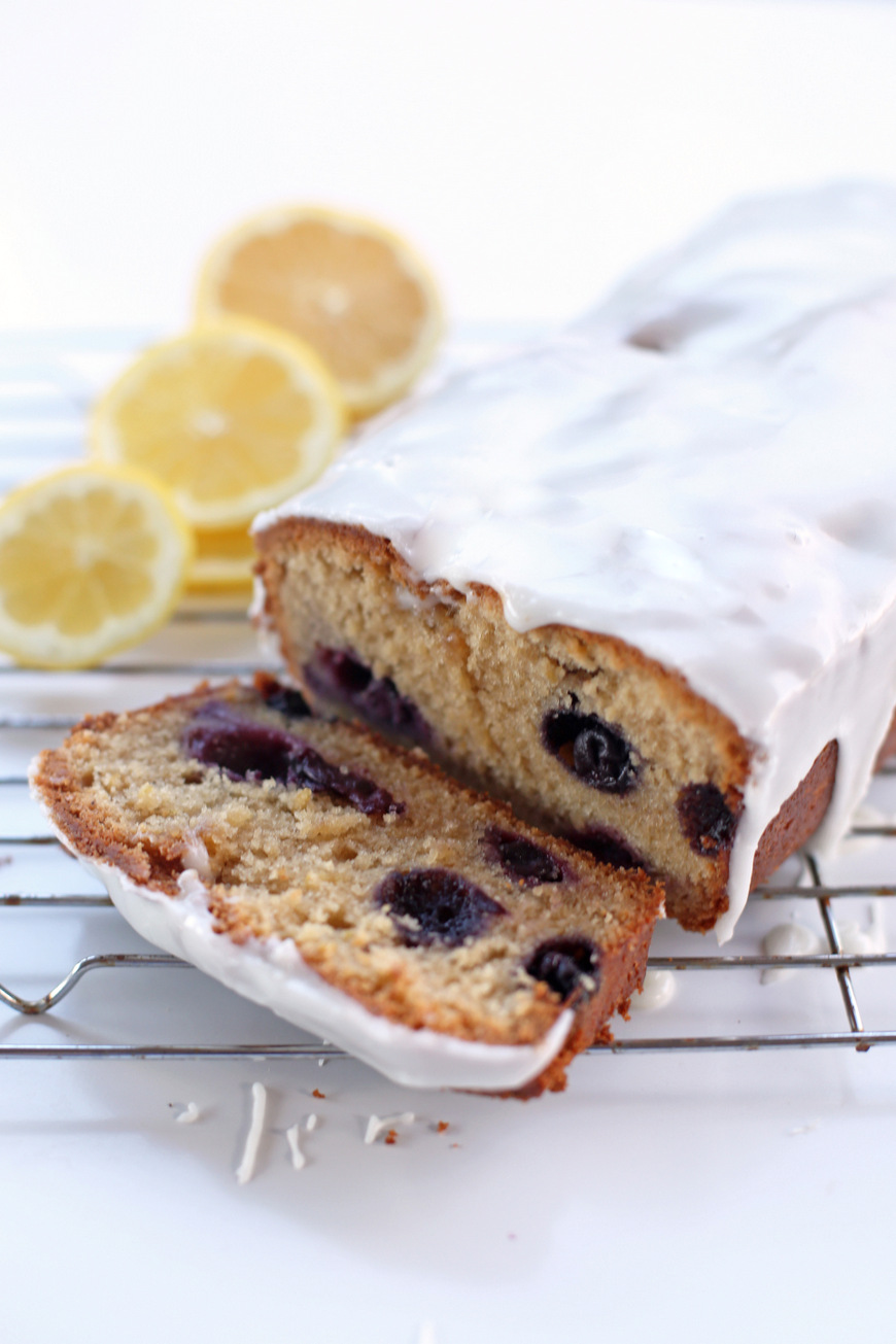 lemon berry cake