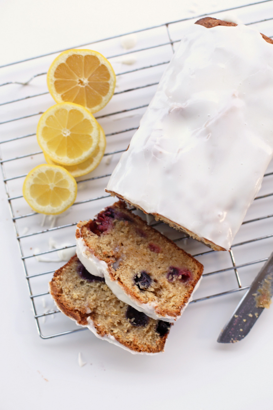 lemon berry cake