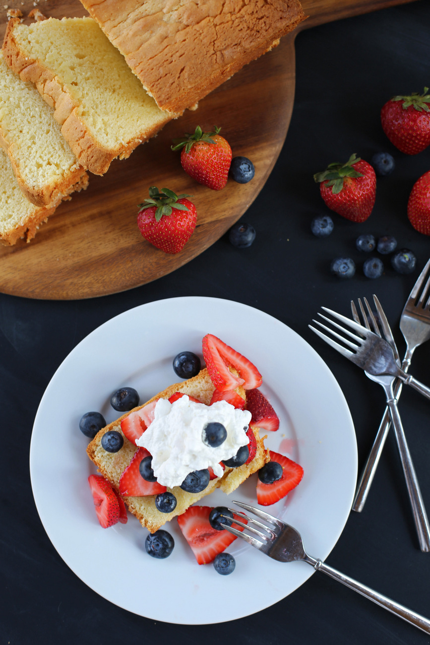 cream cheese pound cake