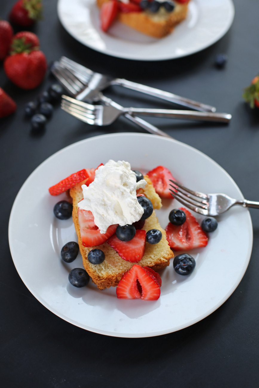 cream cheese pound cake