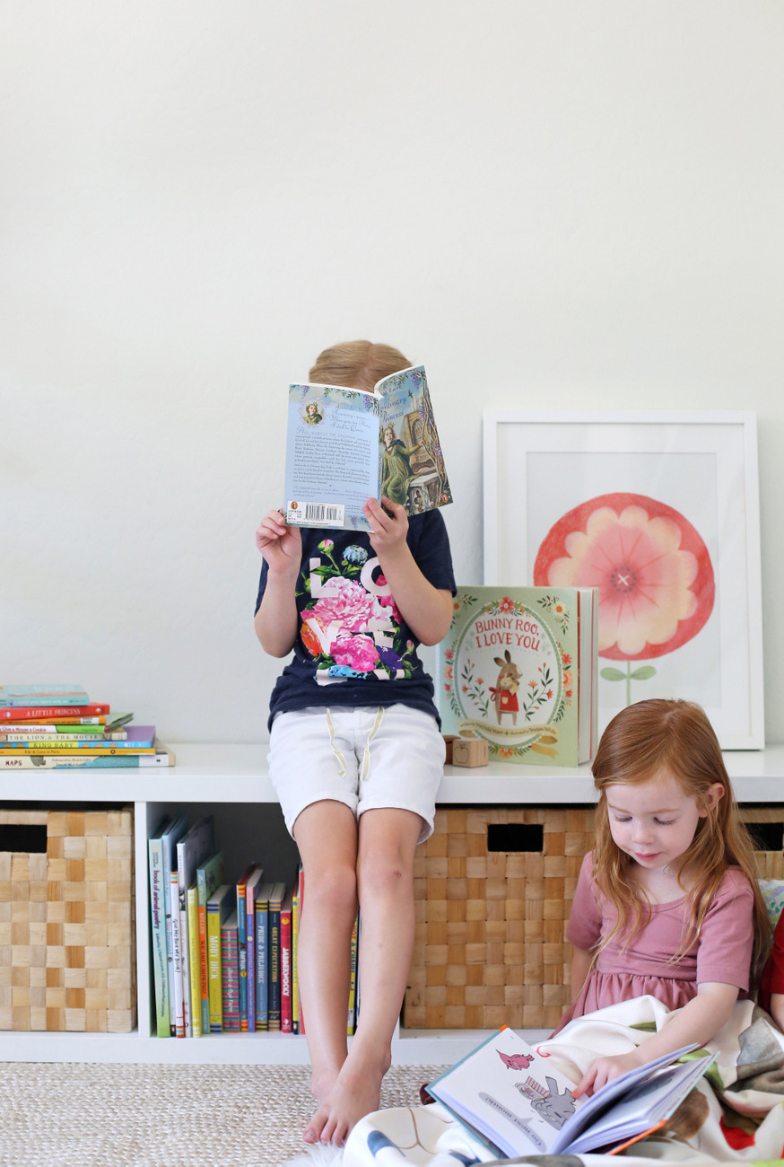 setting up a book nook