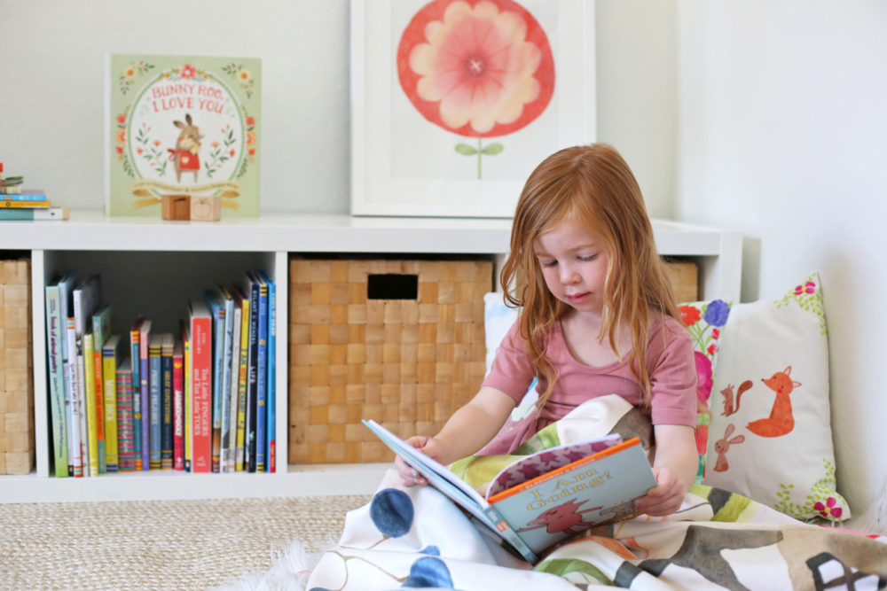 setting up a book nook