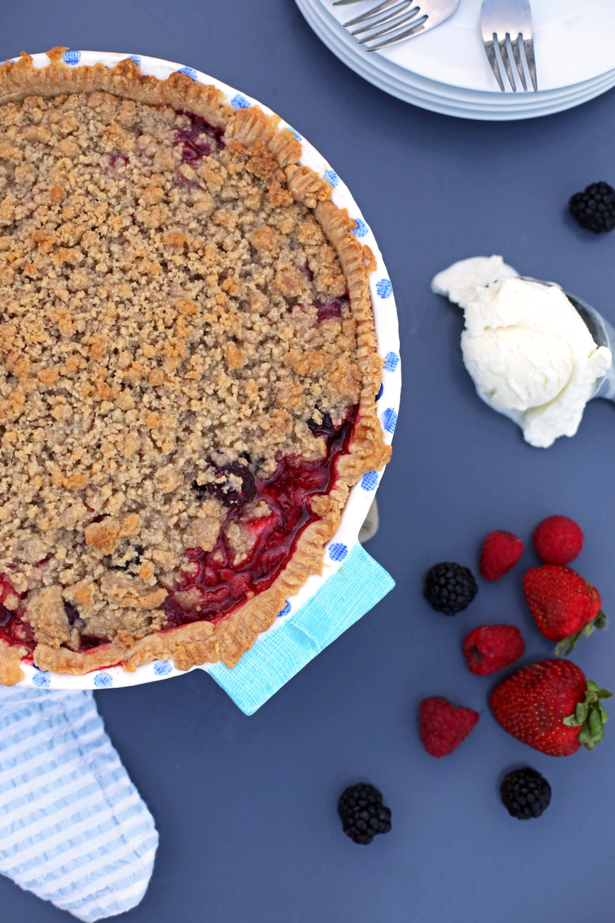 triple berry pie with crumb topping