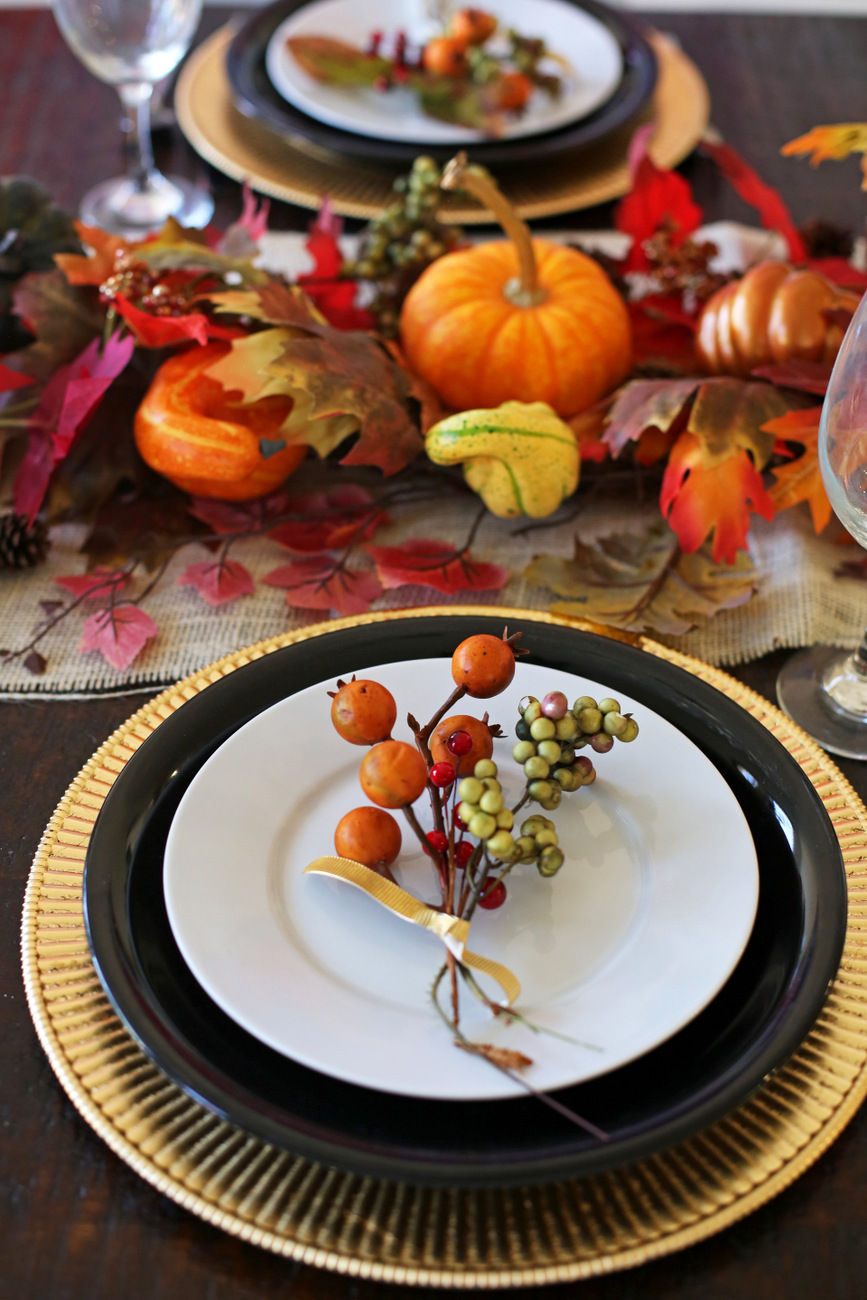 autumn tablescape