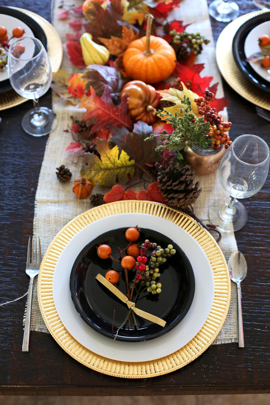 autumn tablescape