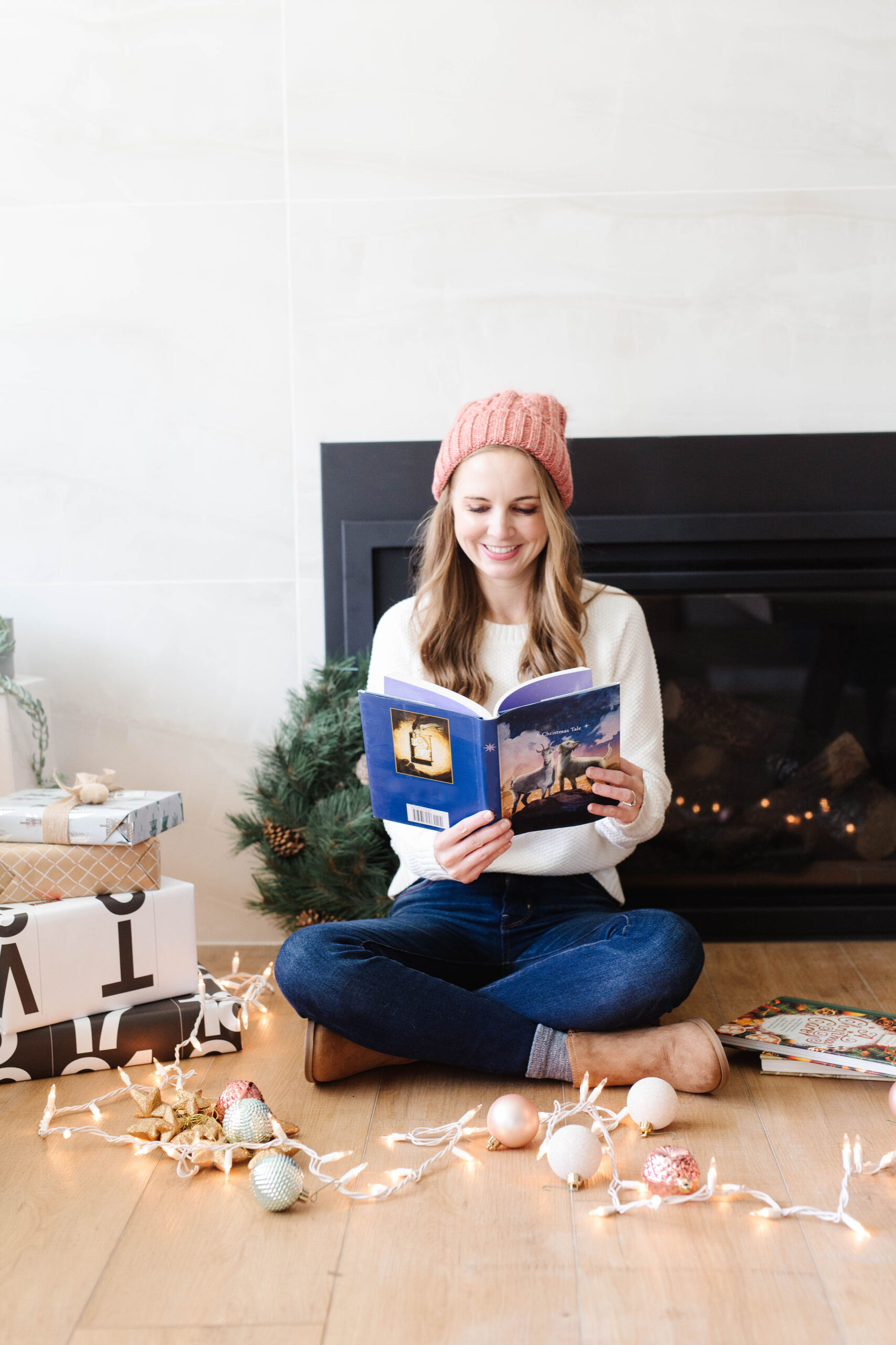 30 Best Christmas Chapter Books for Tweens (Ages 8 to 12 Years)