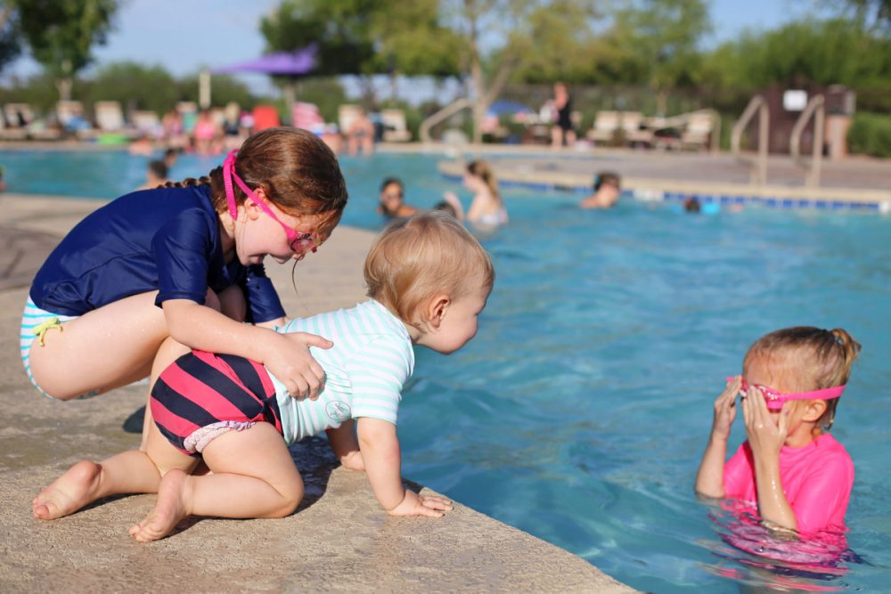 kids swimming