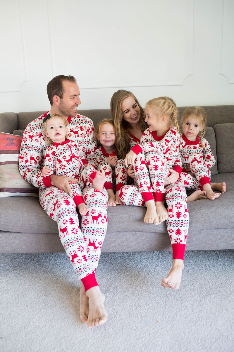 matching family christmas pajamas