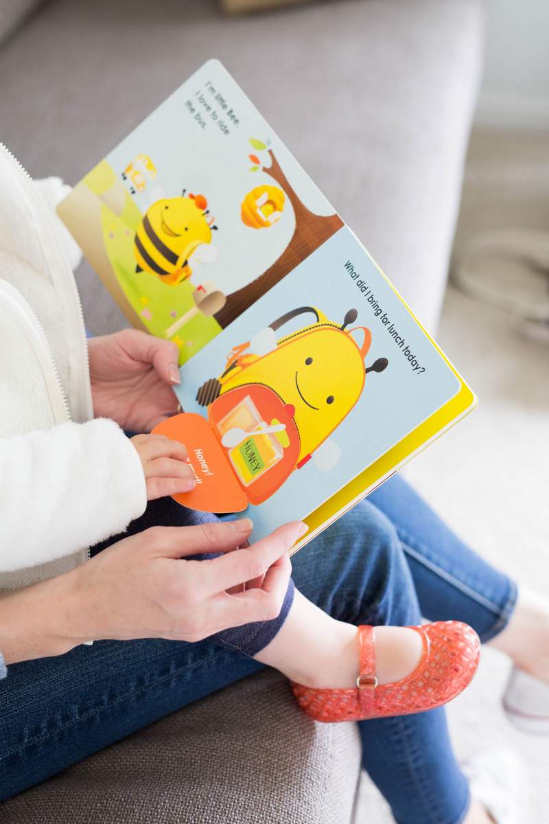 Sophie la girafe: Hide and Seek - Read Aloud Baby Book Sophie