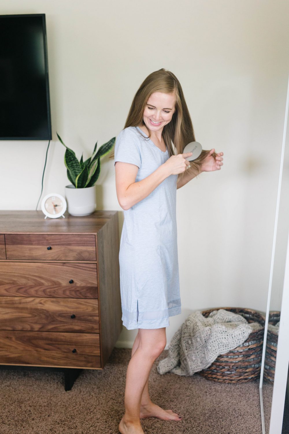 Plain cheap jane nightgown