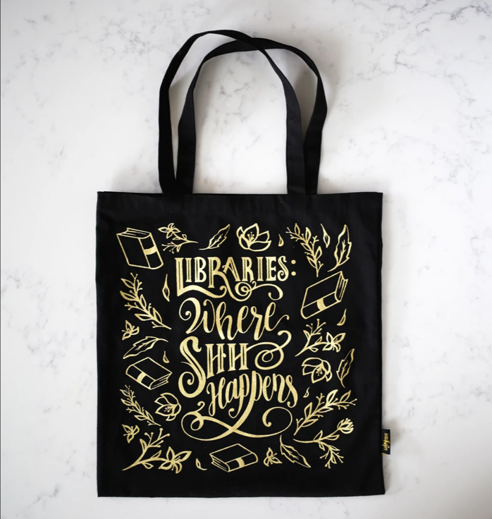 https://everyday-reading.com/wp-content/uploads/2019/11/library-tote.png