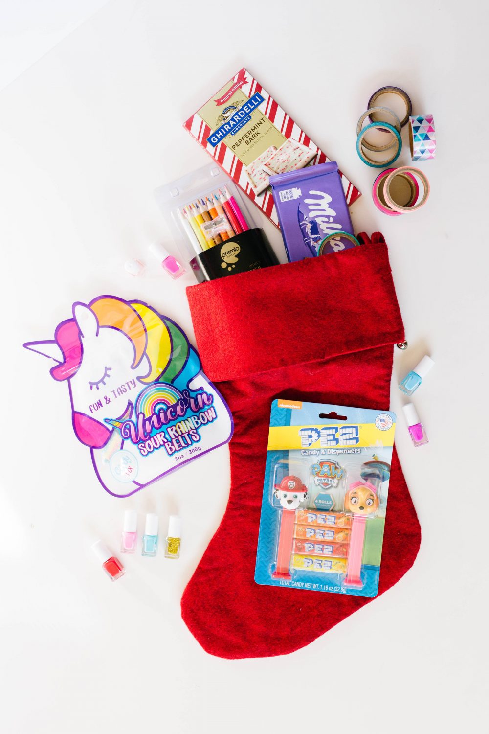 How We Do Stocking Stuffers for Kids - Everyday Reading