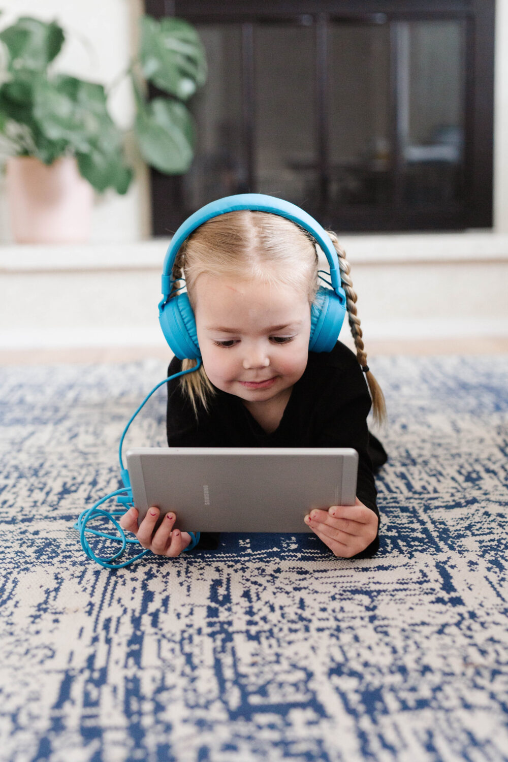 Child with headphones new arrivals