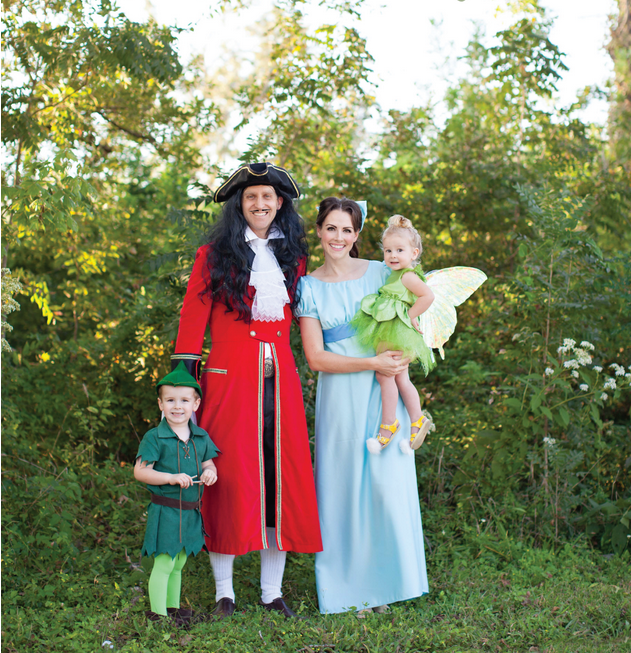 20 Fun Family Halloween Costumes - Everyday Reading