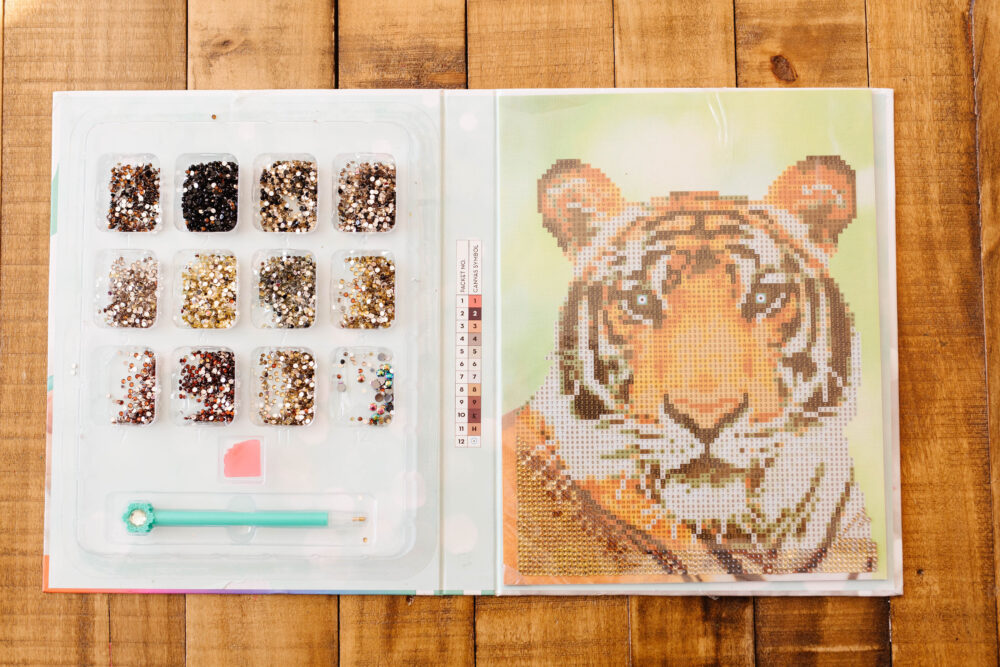 15 Dazzling Diamond Painting Kits for Kids - Crafts Kids Love