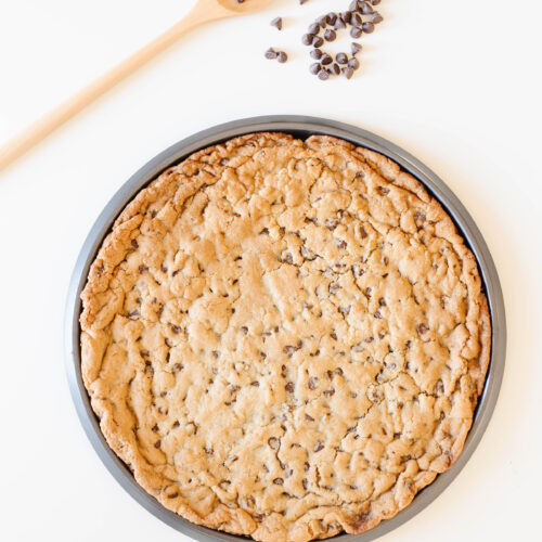 A Giant Cookie Recipe - Everyday Reading