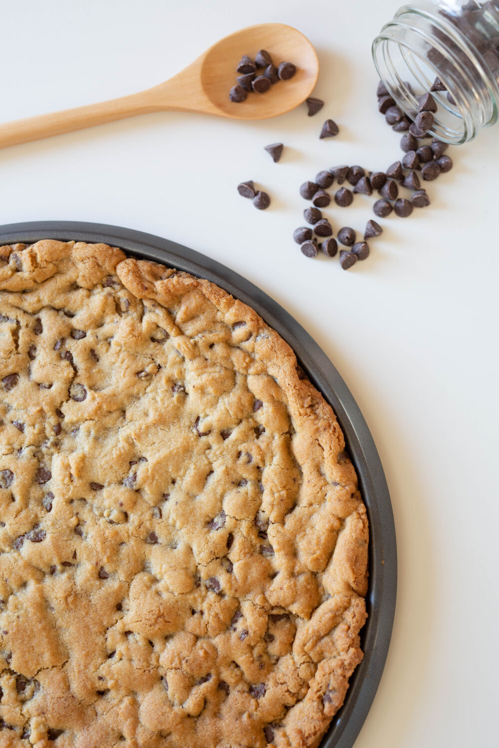 A Giant Cookie Recipe - Everyday Reading