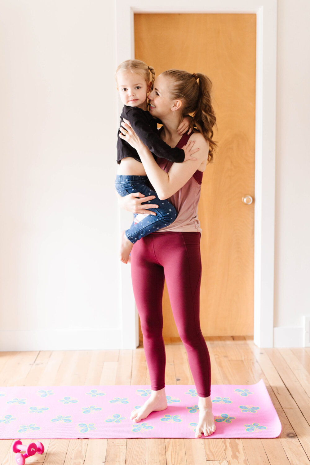 TODAY ONLY: Double Discount on my favorite workout leggings - Everyday  Reading