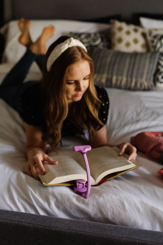 18 Tips to Encourage Tween and Teen Reading - Everyday Reading