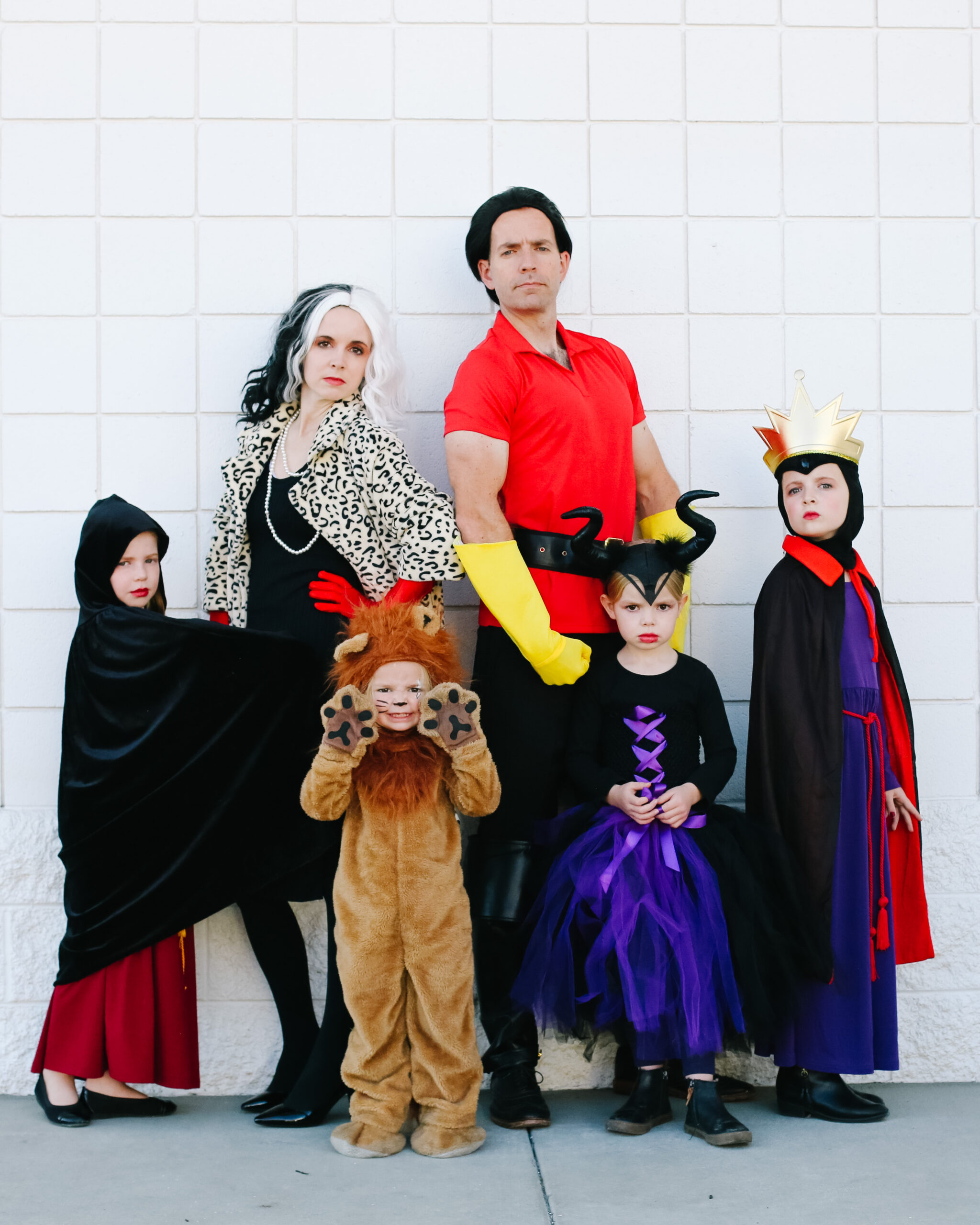 family villain costumes