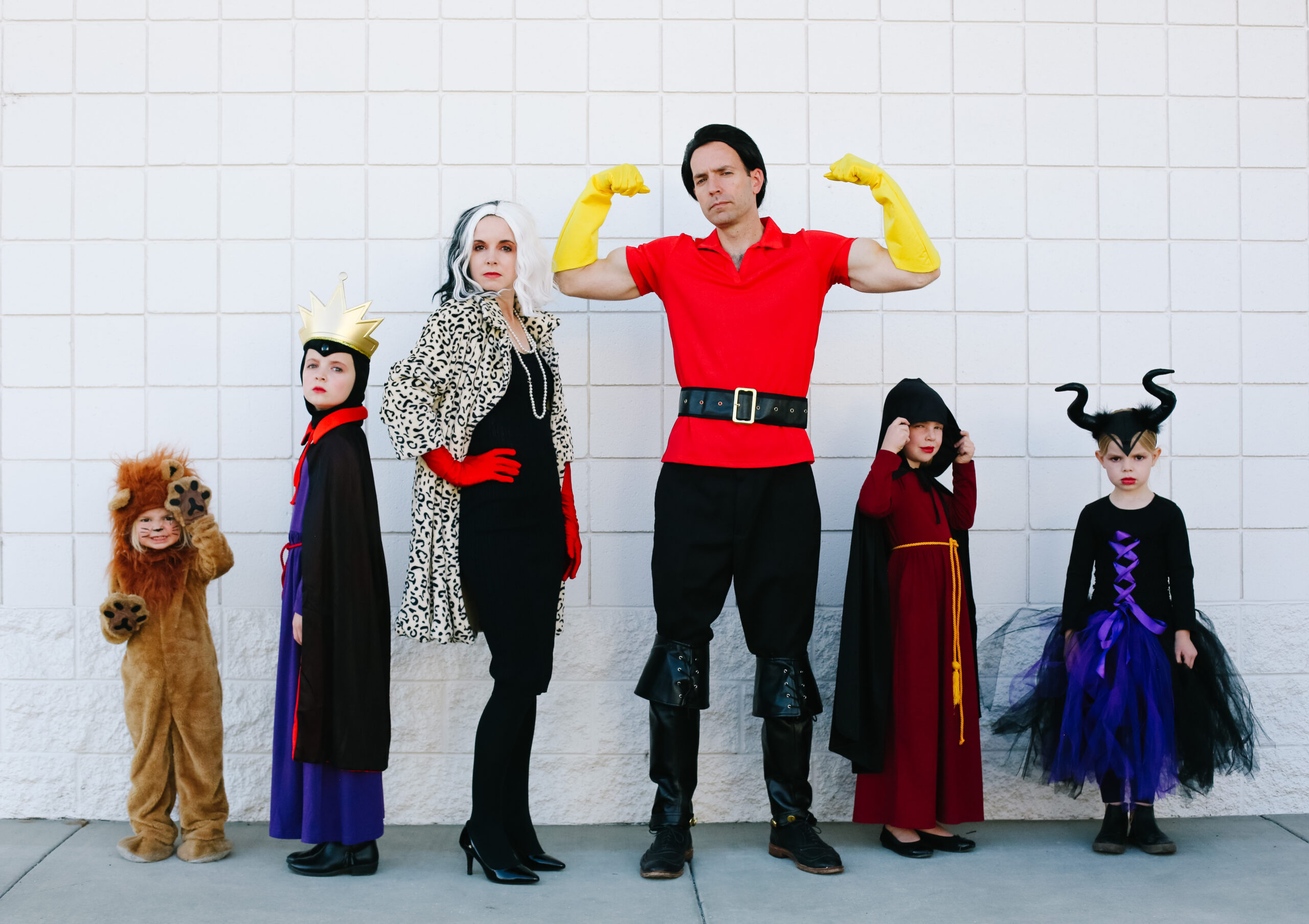 disney male villains costumes