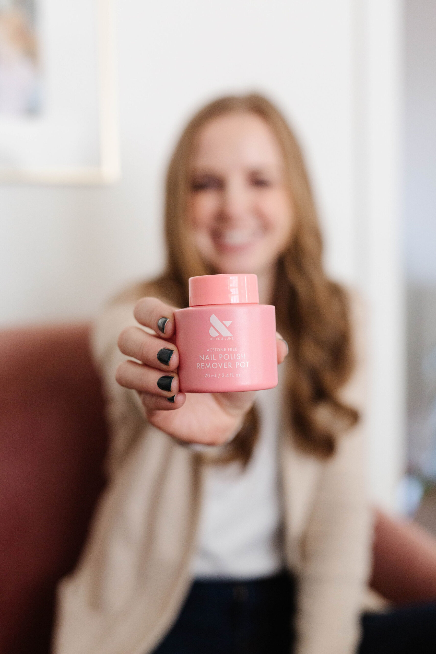 Olive & June Nail Polish Remover Everyday Reading