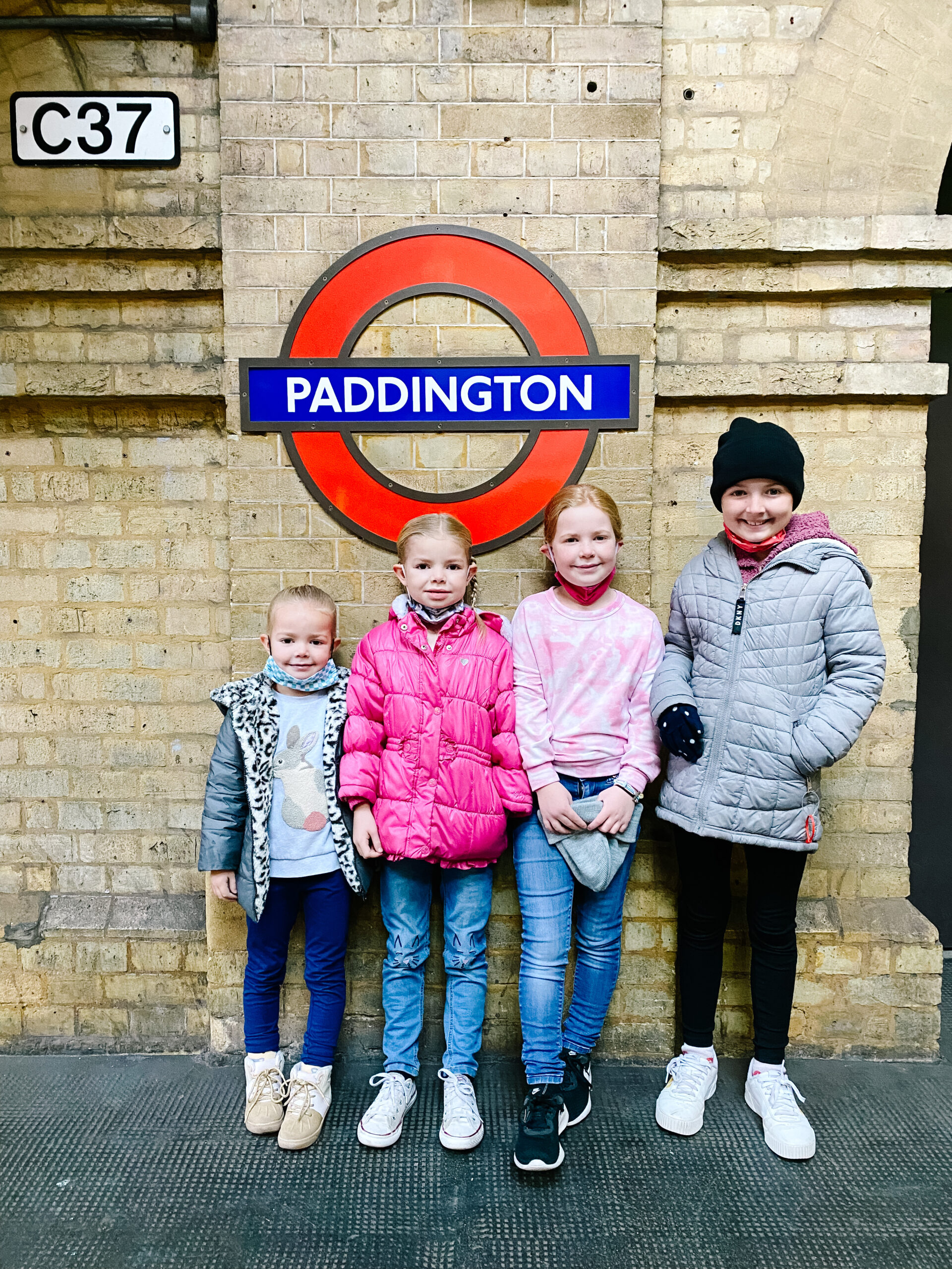 LONDON FAMILY, 8-10 PERSON