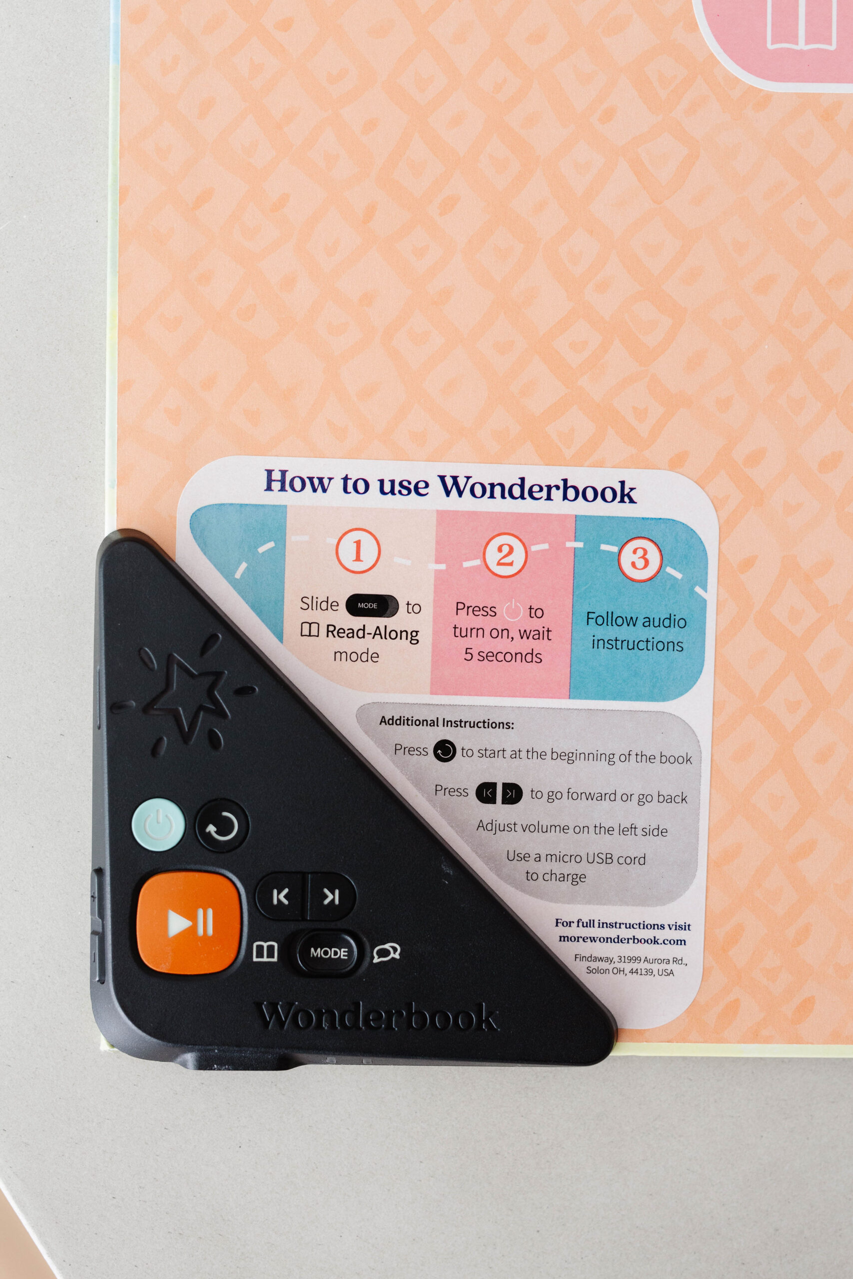 how to use wonderbook