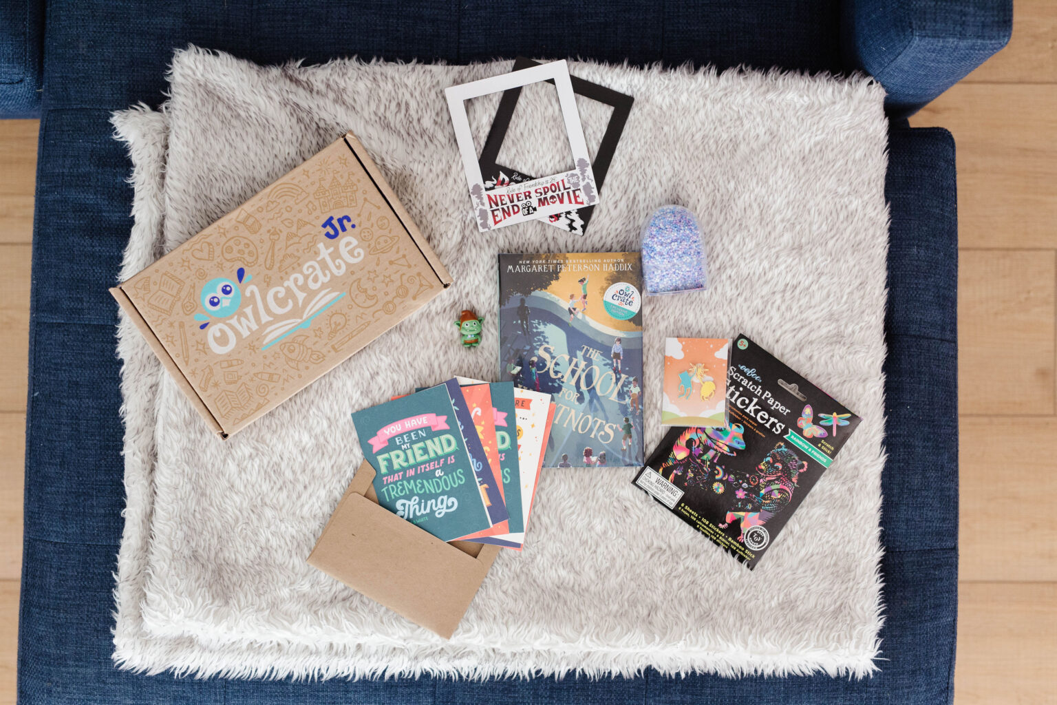 monthly book subscription