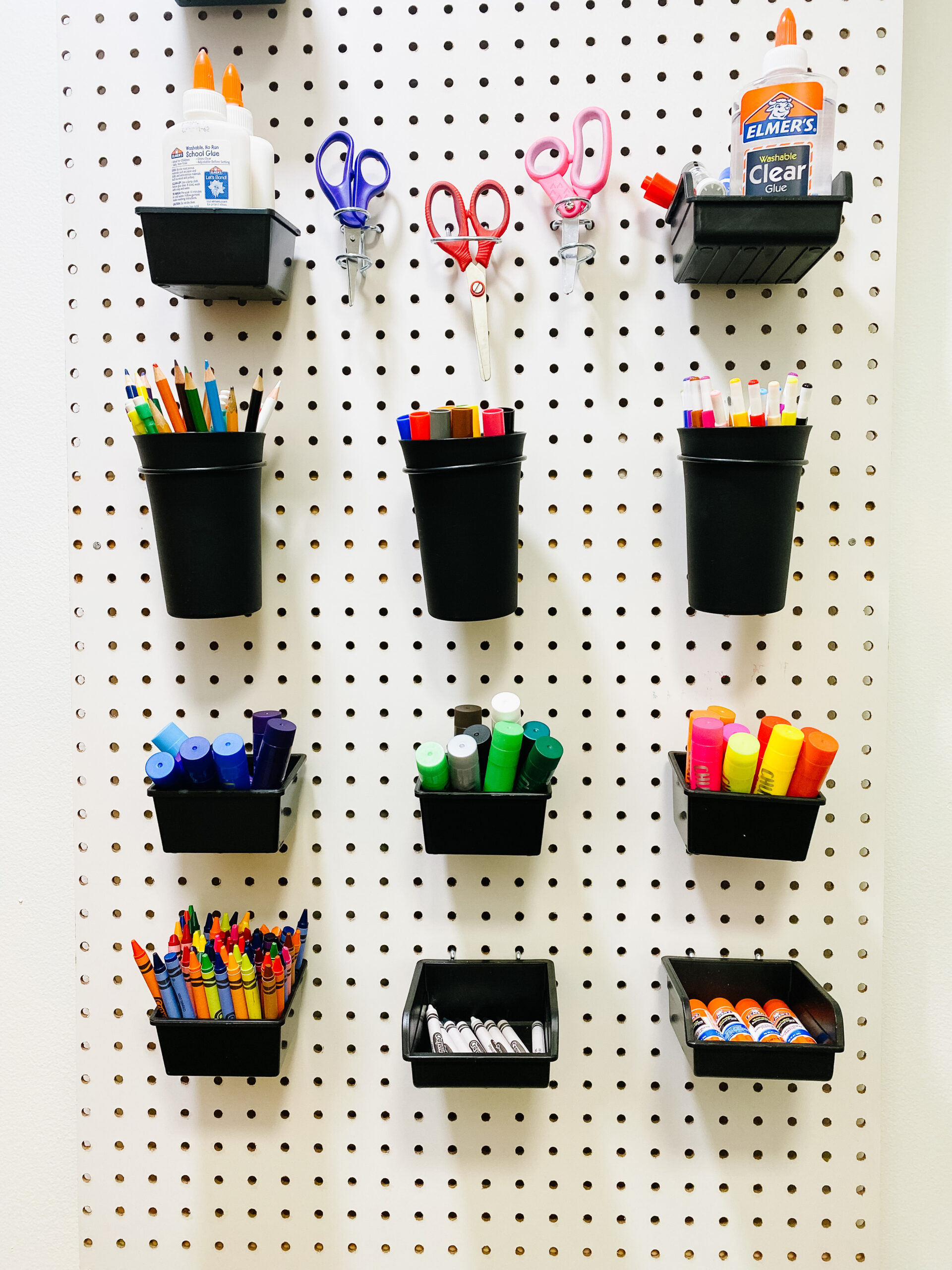 How to organize art supplies: for craft desks and rooms