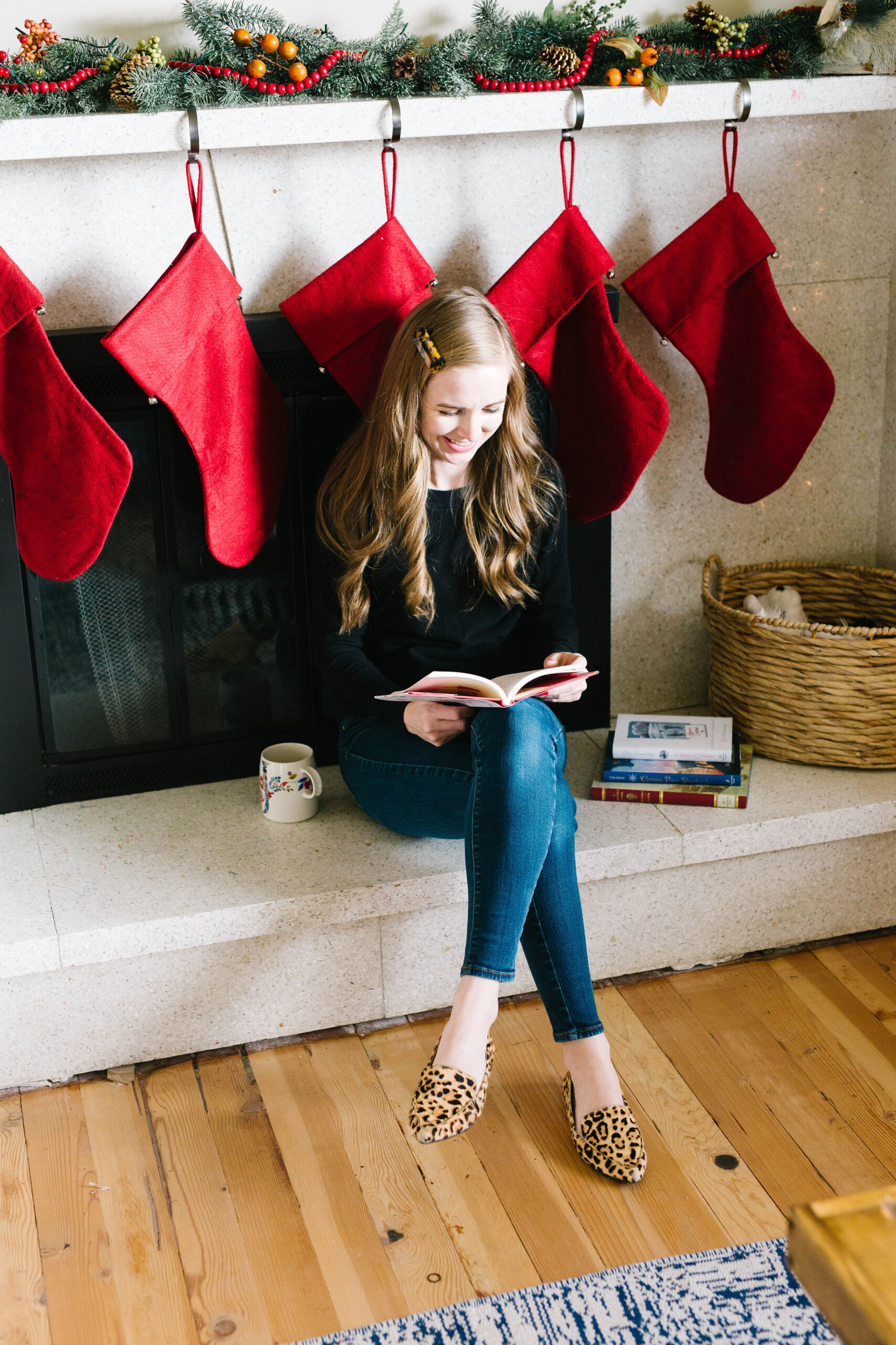 30+ Stocking Stuffers for College Girls 2019