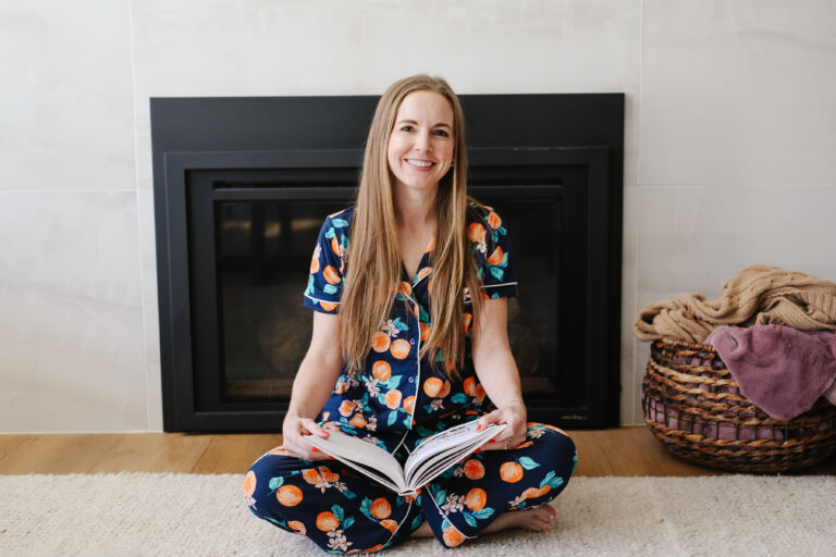 4 Books I’m Reading Right Now (+ My Team’s Picks!)
