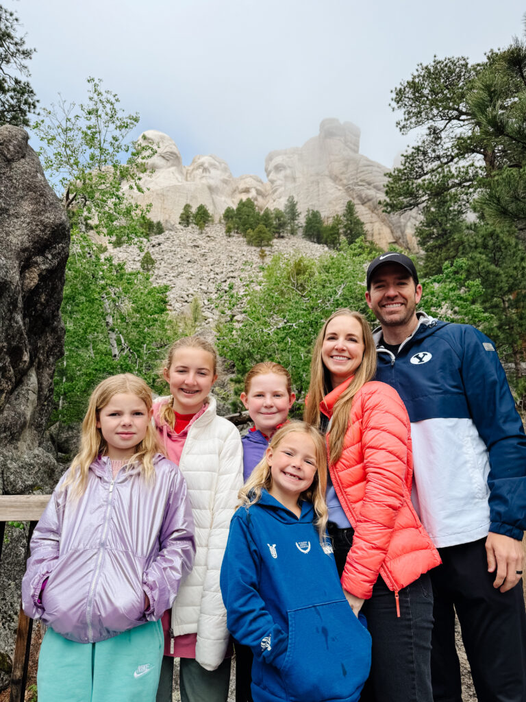 mount rushmore trip